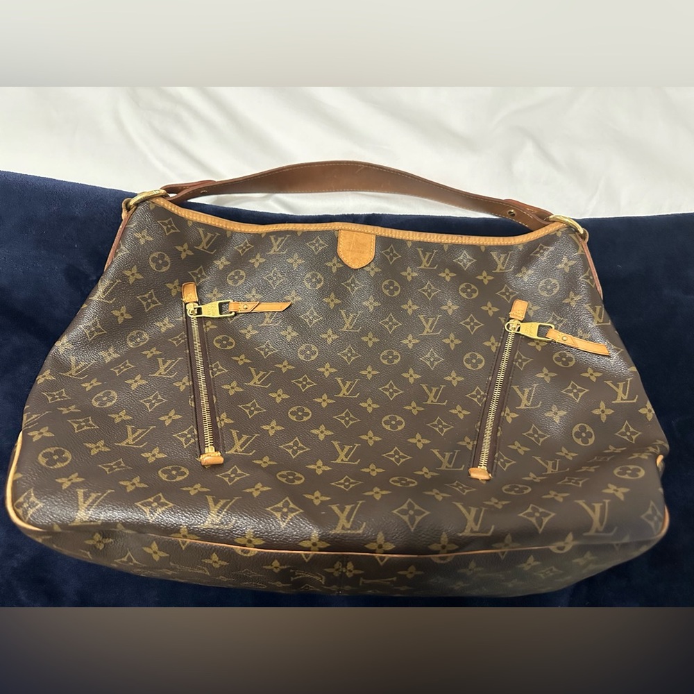 Delightful Louis Vuitton Monogram GM
